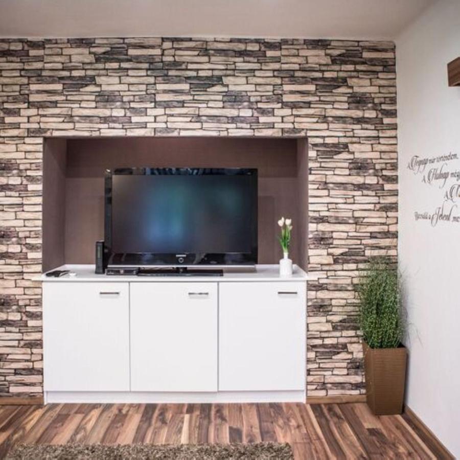 Ariel Apartman Makó Exterior foto